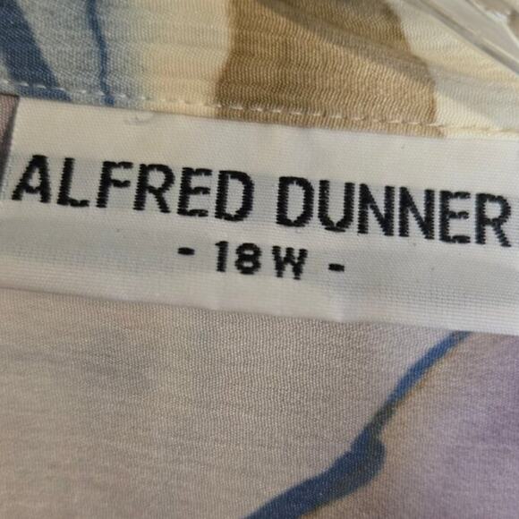Alfred Dunner Watercolor Button-Down Shirt Size 18W 0289 - Picture 6 of 9